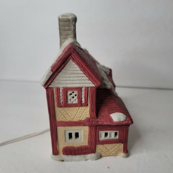 1994 Collection Ceramic DRUGSTORE Christmas Village House Lighted - Picture 3 of 6